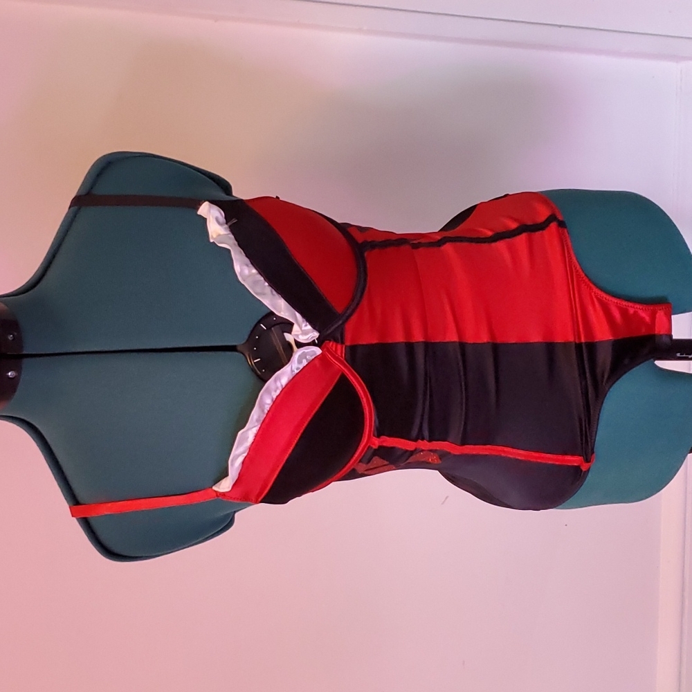 Harley Quinn bodysuit size S